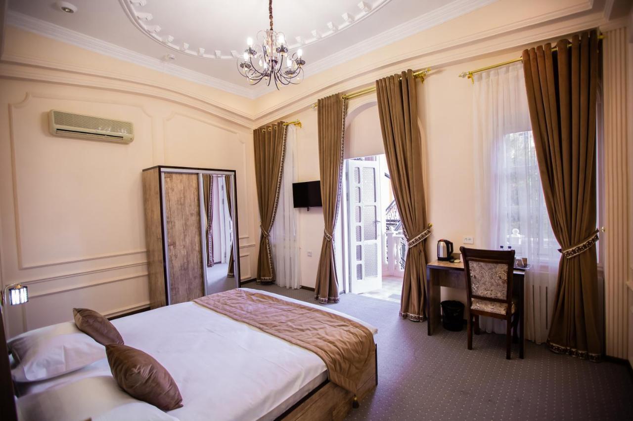 Art House Hotel Ташкент Екстер'єр фото