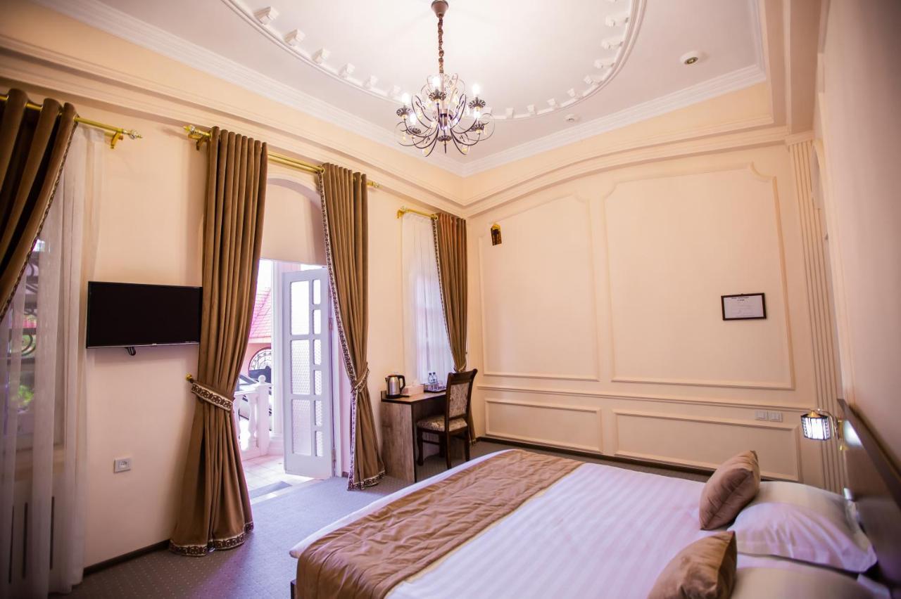 Art House Hotel Ташкент Екстер'єр фото